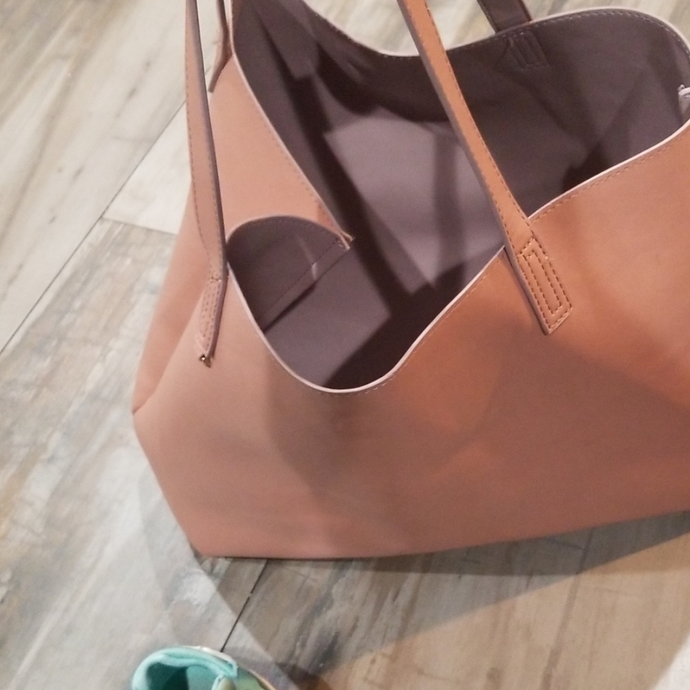 Reverible purse tote